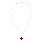 Carnelian Clover Motif Pendant