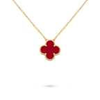 Carnelian Clover Motif Pendant