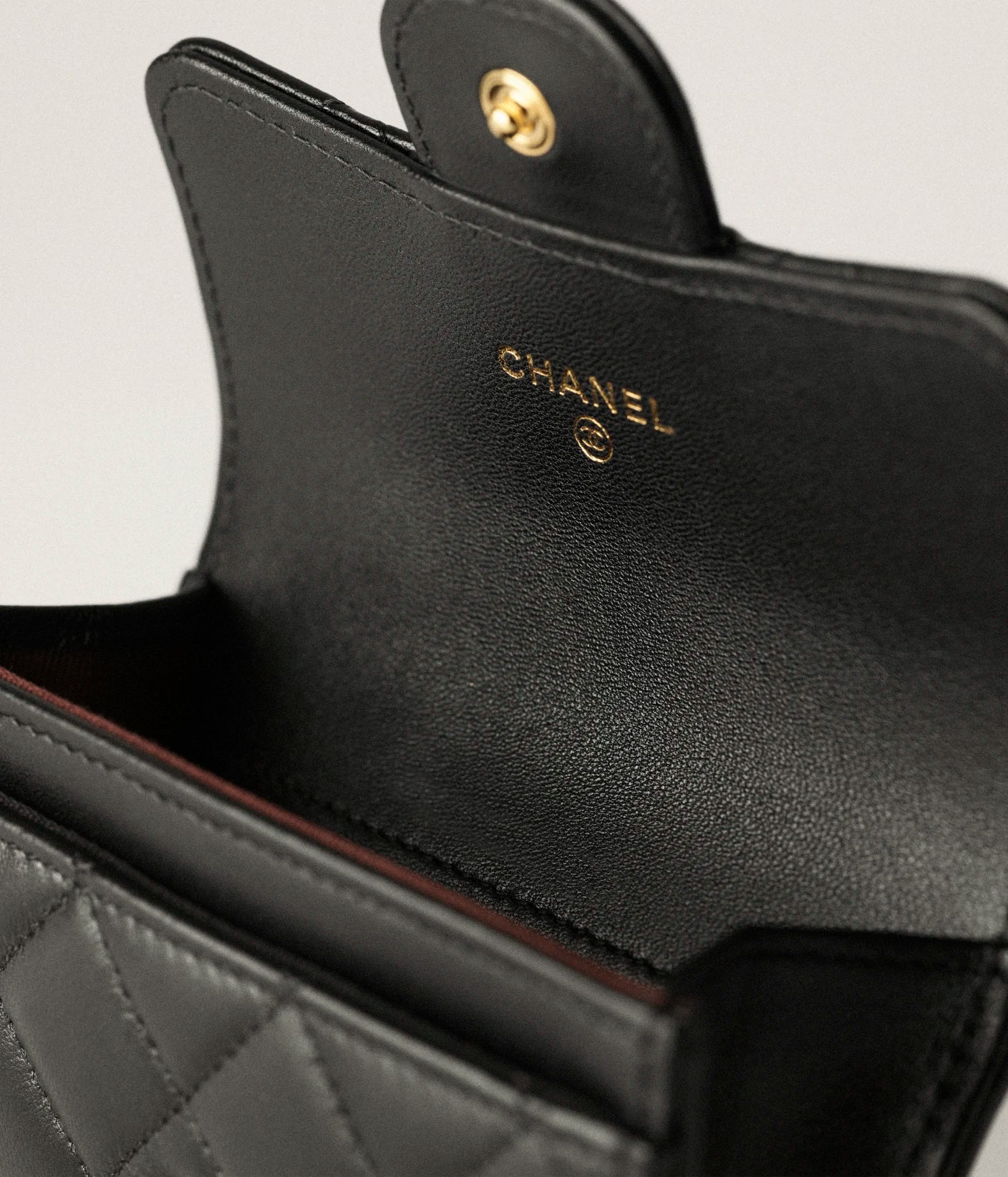 City Chic Flap Card Holder